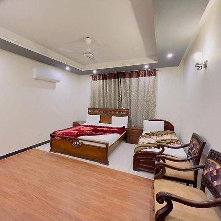 Holiday In Islamabad Exterior foto