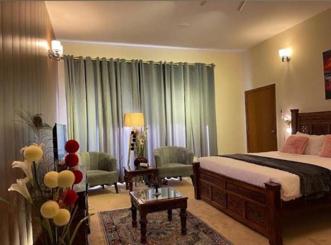 Holiday In Islamabad Exterior foto